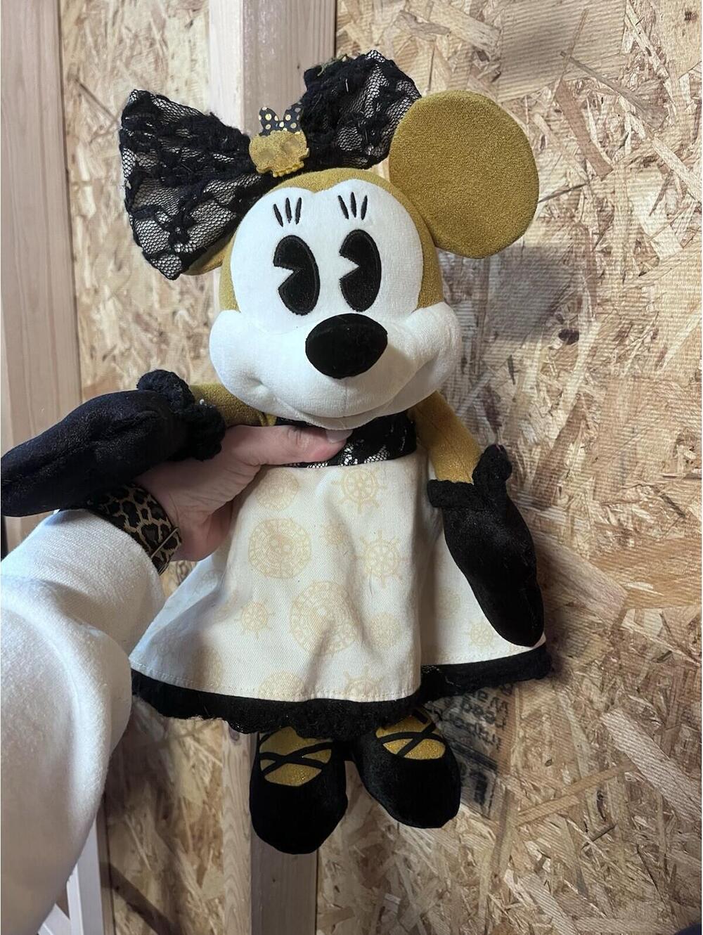Disney Store Minnie Mouse Main Attraction Pirates of the Caribbean Plush - 10
